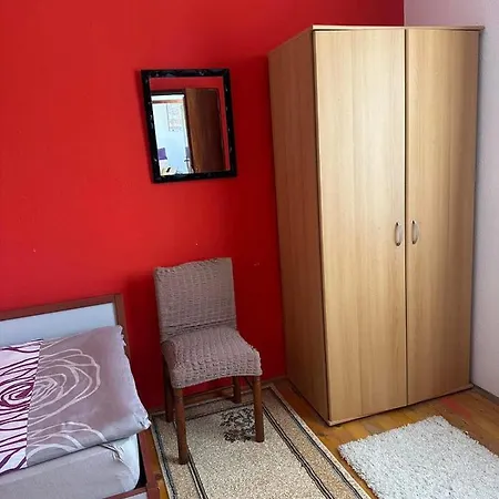 Apartman Zaga * 特雷比涅